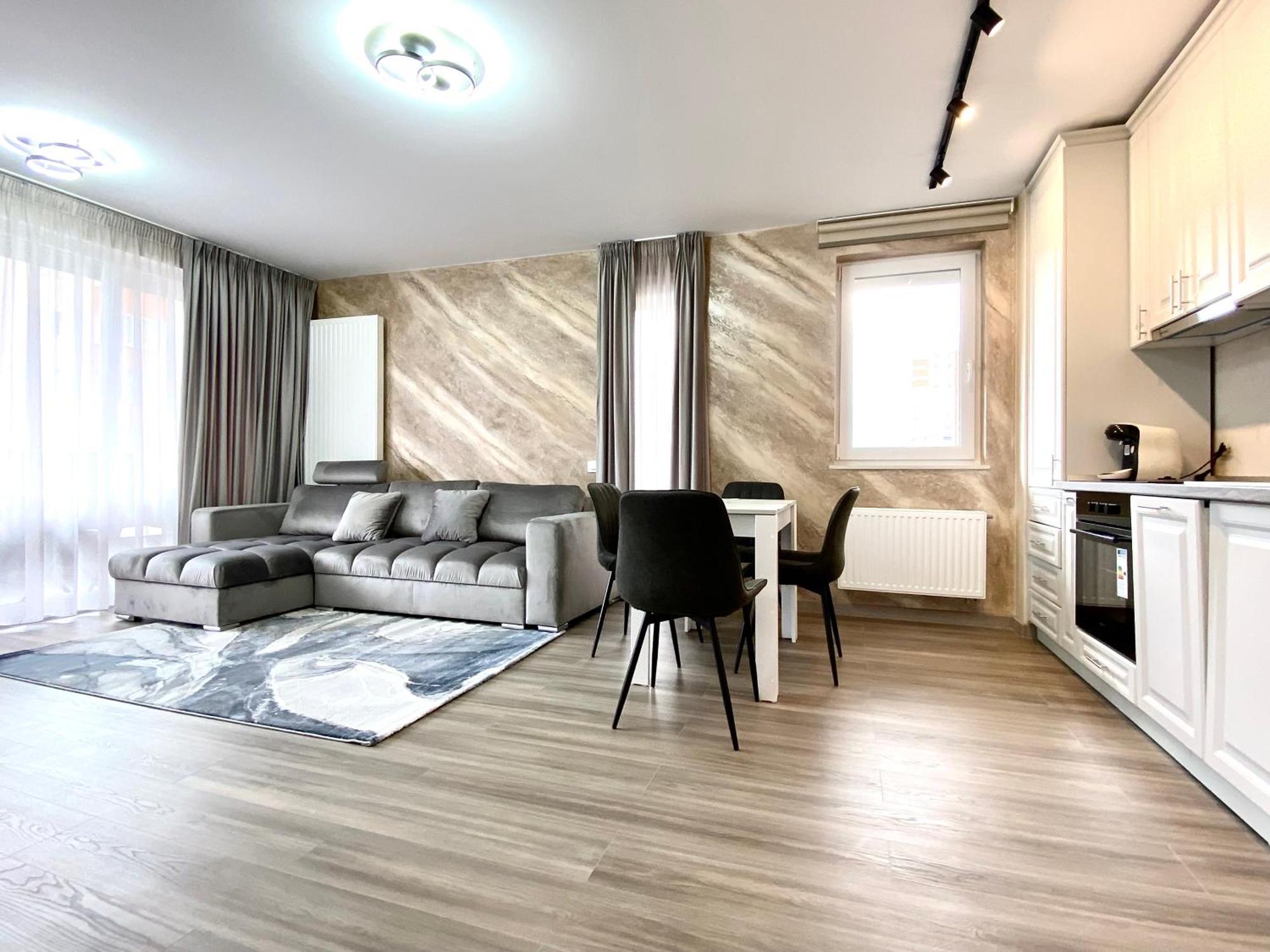 Apartment Day