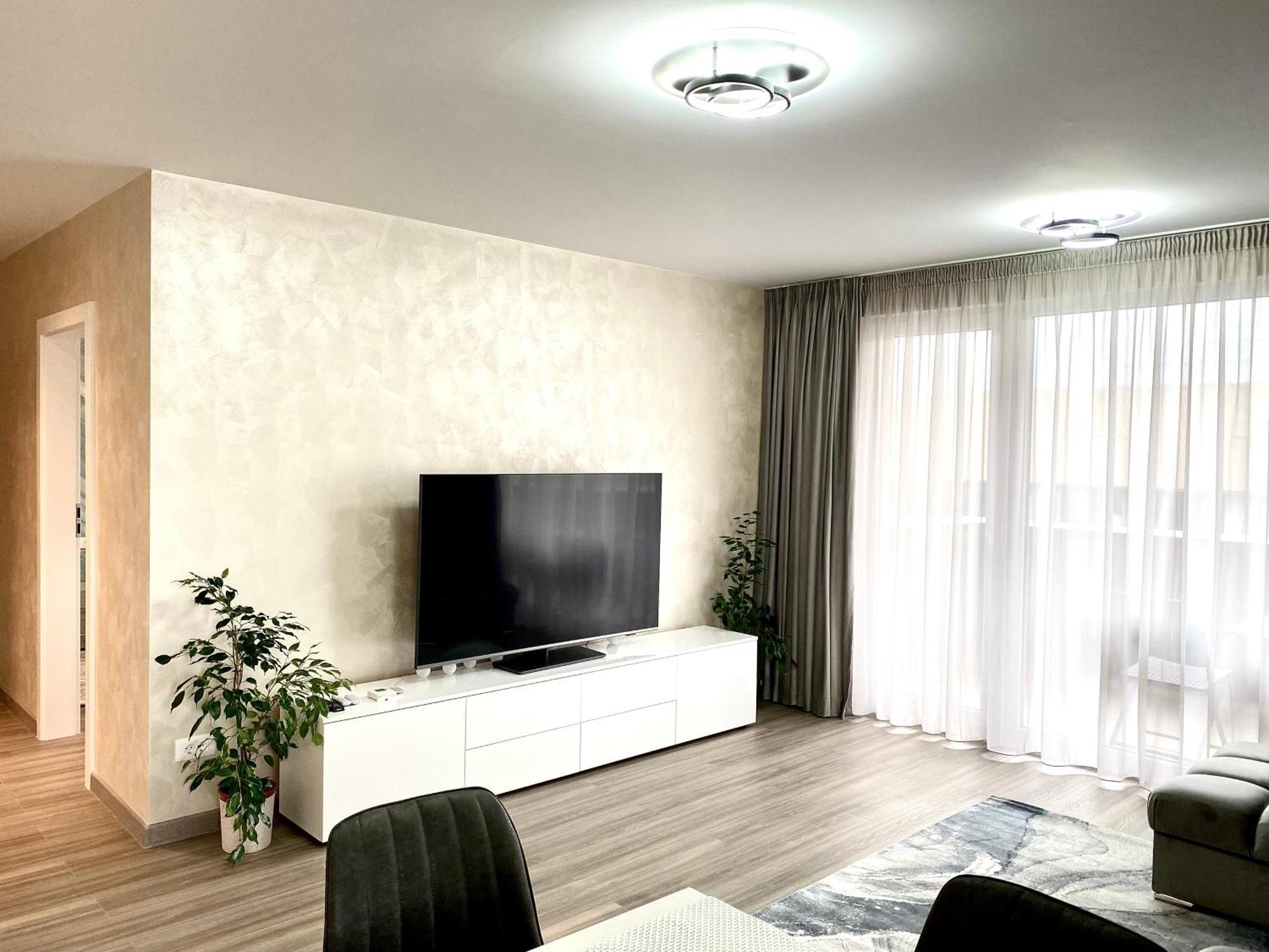 Apartment Day